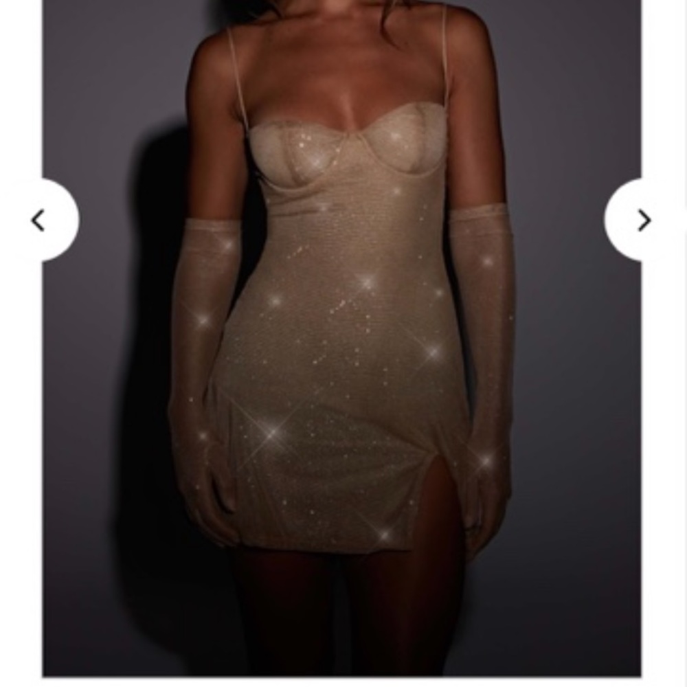 Pikie Gold Mini Dress with Gloves